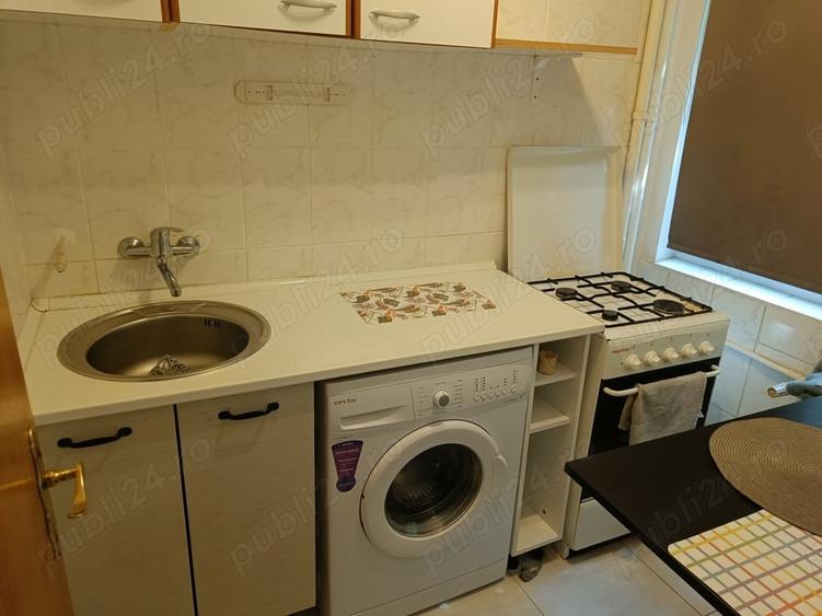 Garsonieră semidecomandată în Costin Georgian