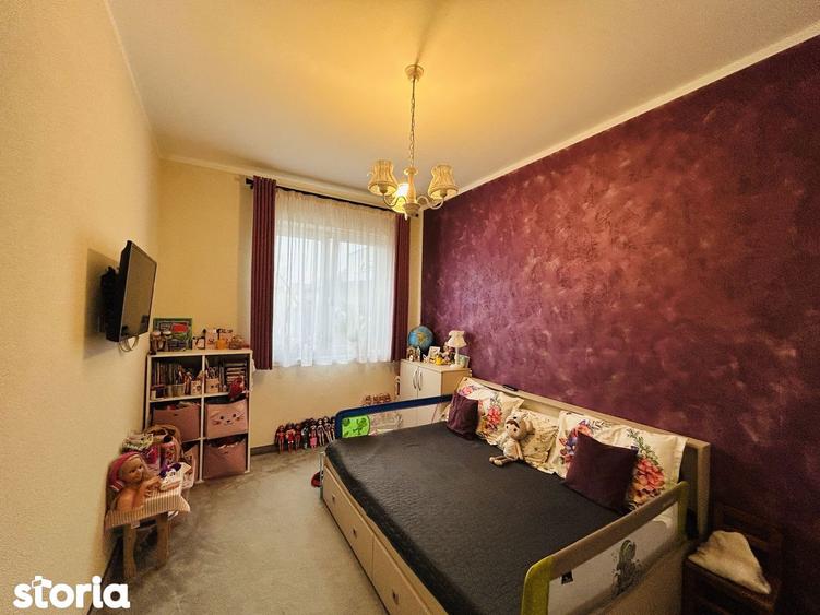 Apartament cu 3 camere în Terezian