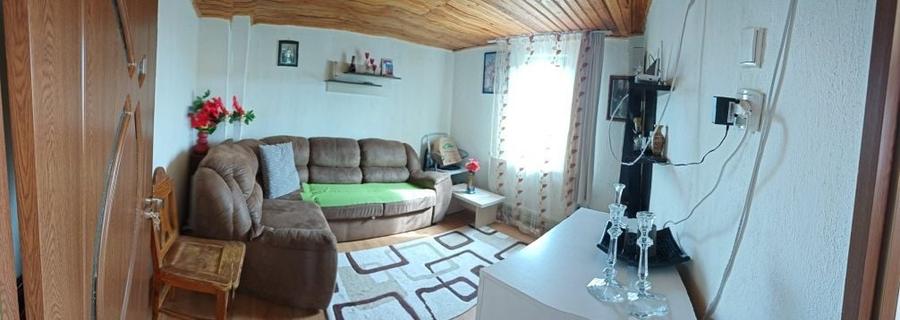 Casă cu 4 camere în Valea