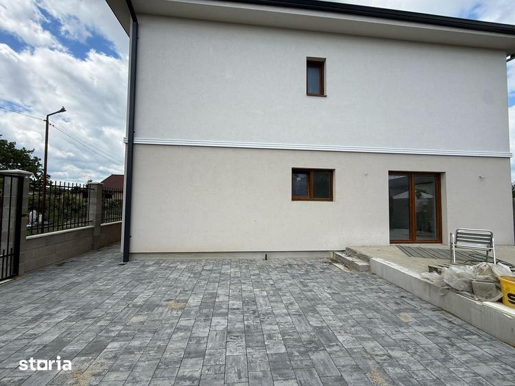 Duplex exclusivist de vanzare in Chi?oda vatra veche a satului - 2