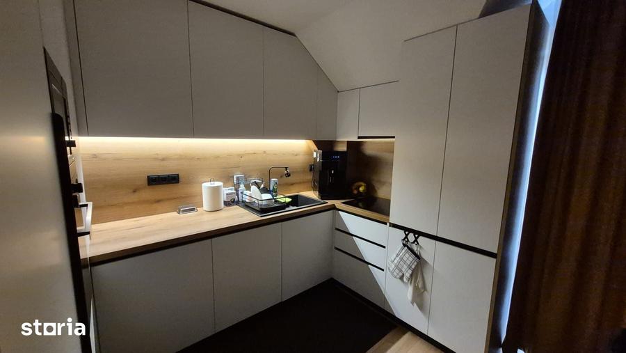 Apartament cu 4 camere în Central
