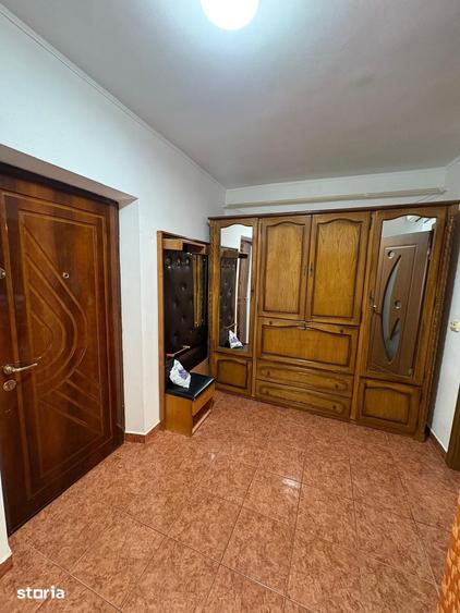 Garsonieră decomandată în Gară