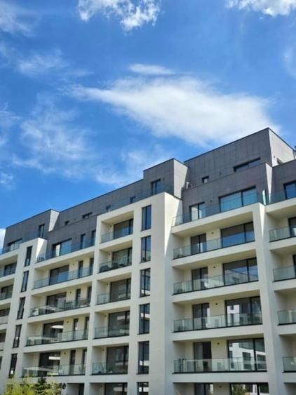 Apartament cu 2 camere decomandat în Băneasa