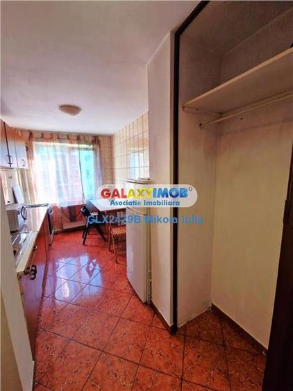 Apartament 2 cam decomandat Et 6 10 Cartier Lujerului - Metrou 5 min - 9