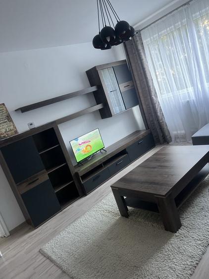 Apartament cu 3 camere în Dacia