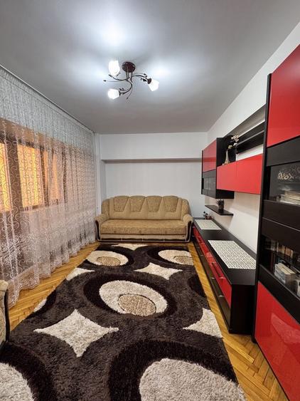 Apartament cu 2 camere decomandat în Ultracentral