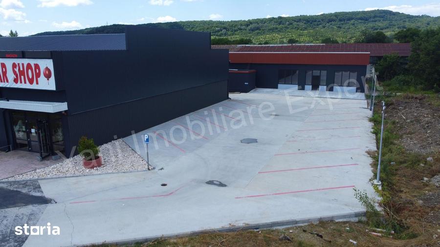 Spațiu comercial, de 586 mp, în Nord