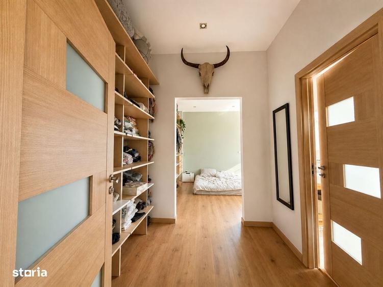 Apartament cu 3 camere în Palazu Mare