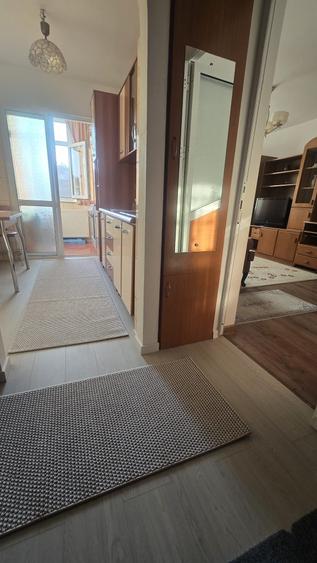 Apartament cu 2 camere decomandat în Galata