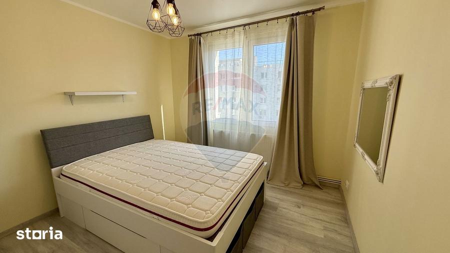 Apartament cu 3 camere decomandat, mobilat în Sălăjan