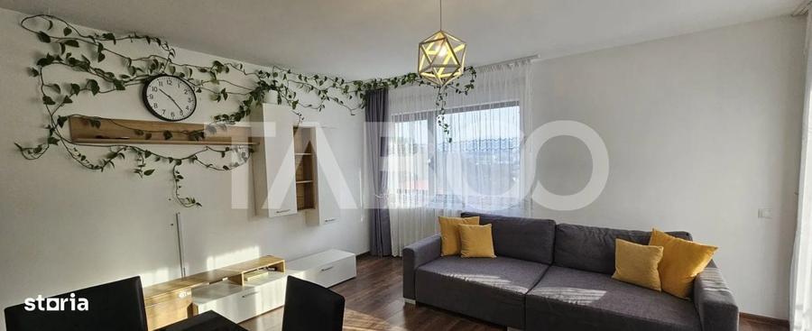 Apartament cu 3 camere semidecomandat în Florești