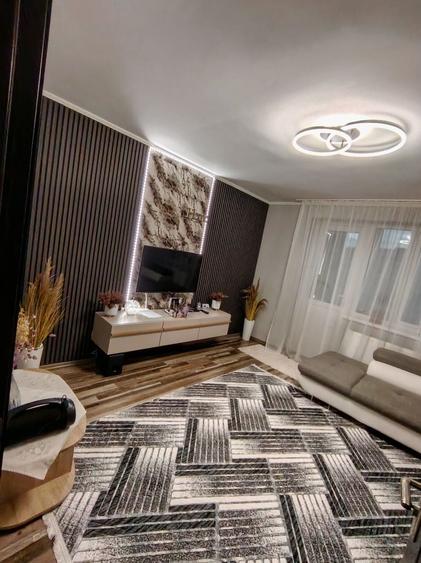 Apartament cu 2 camere decomandat în Sânger