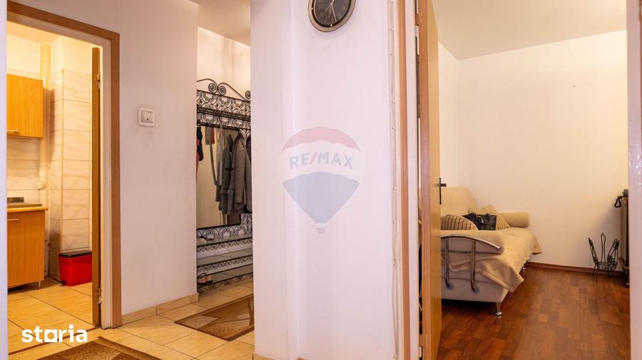 Apartament cu 3 camere decomandat, mobilat în Pantelimon