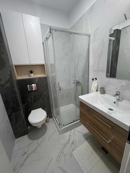 Apartament cu 3 camere decomandat în Nord