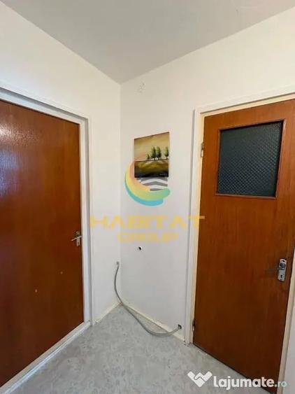 Apartament cu 3 camere semidecomandat în 1 Decembrie 1918
