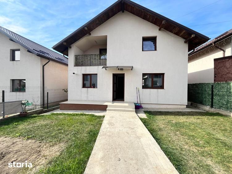 Casă cu 6 camere cu Teren 98 Mp în Miroslava