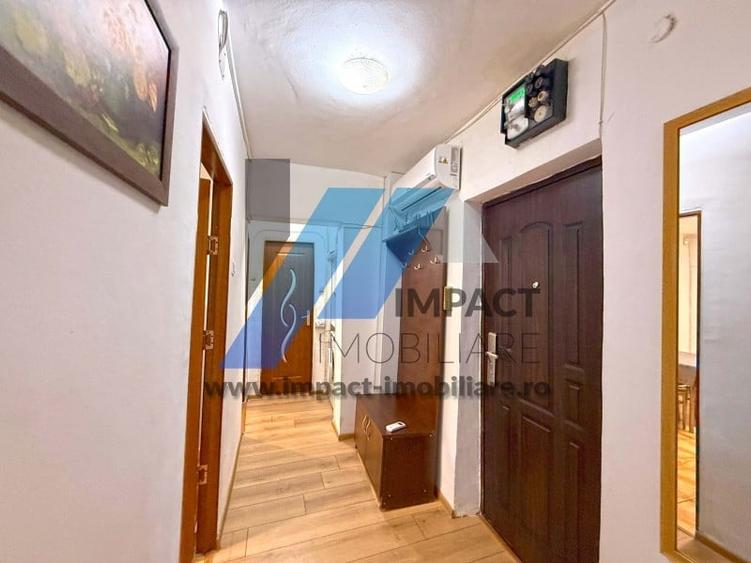 Apartament cu 2 camere decomandat în 1 Mai