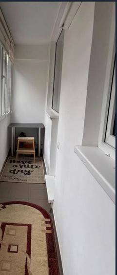 Apartament cu 3 camere decomandat, mobilat în Tineretului