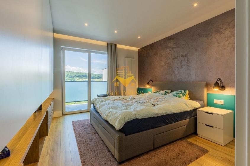 Apartament cu 3 camere semidecomandat, mobilat în Dâmbul Rotund