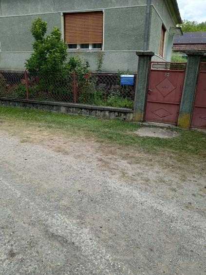 Casă cu 3 camere cu Teren 9797 Mp în Monoroștia