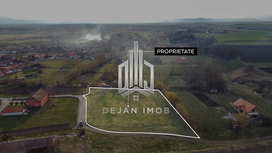 Teren de 5260 mp, în Reci