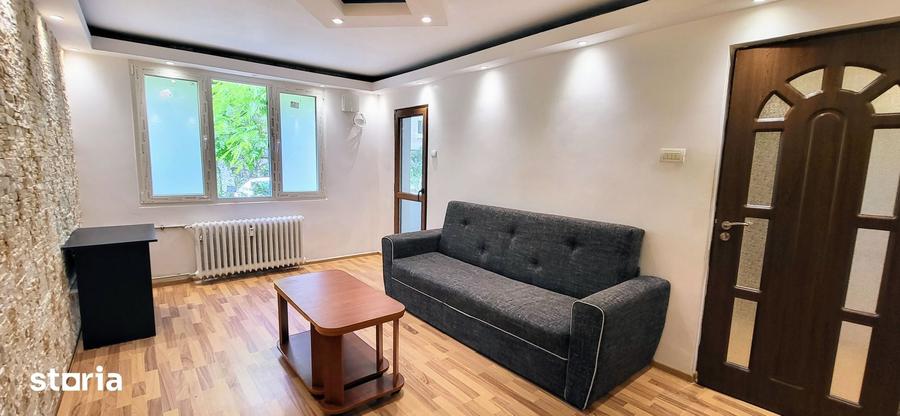 Apartament cu 3 camere decomandat în Sălăjan