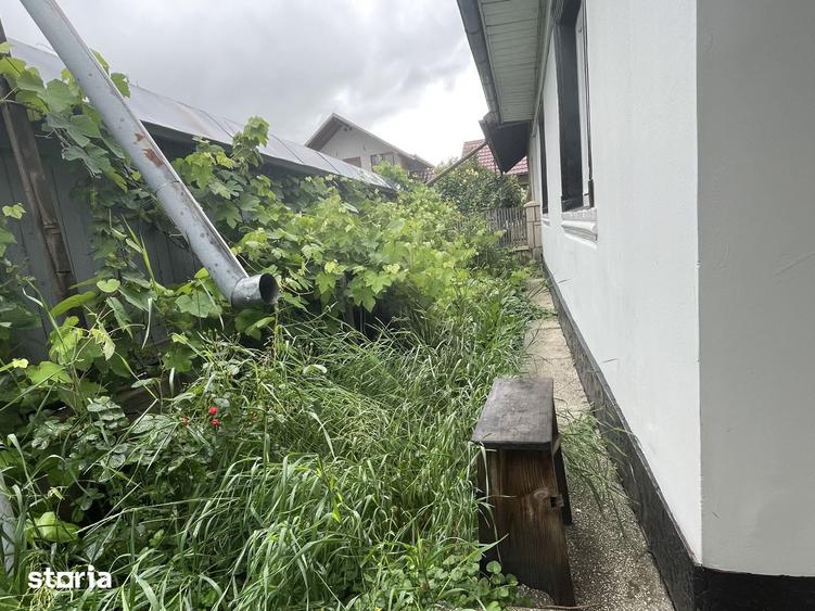 Casă cu 4 camere cu Teren 197 Mp în Central
