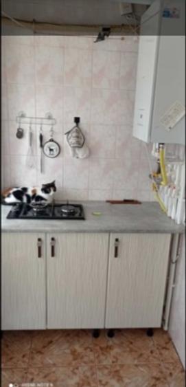 Apartament cu 2 camere decomandat în Far