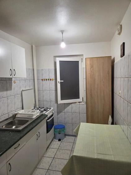 Apartament cu 2 camere semidecomandat în Pantelimon