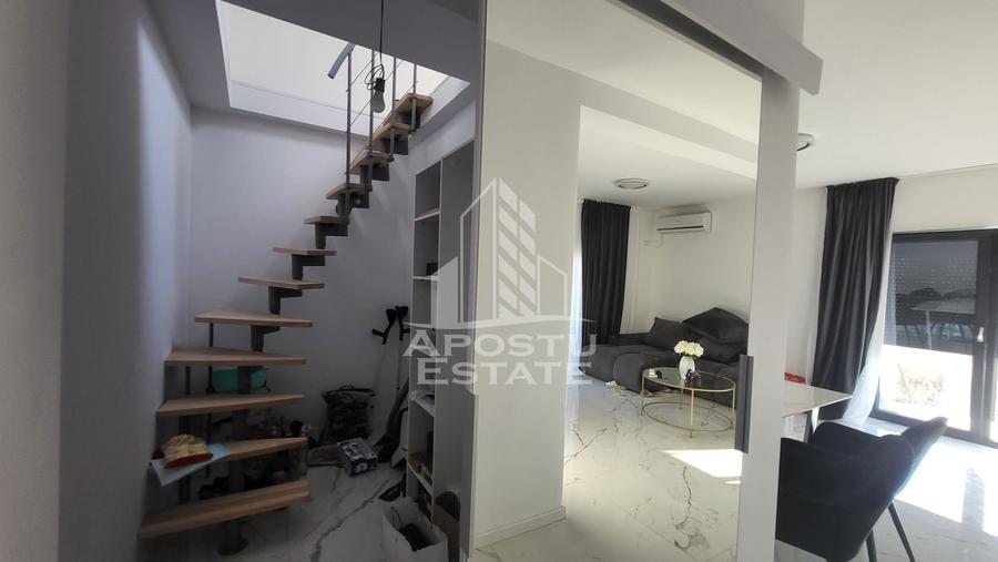 Duplex cu 4 camere cu Canalizare în Giarmata