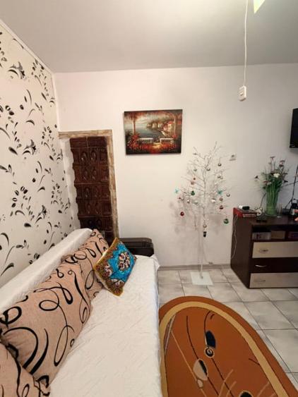 Casă cu 3 camere cu Teren 365 Mp în CET