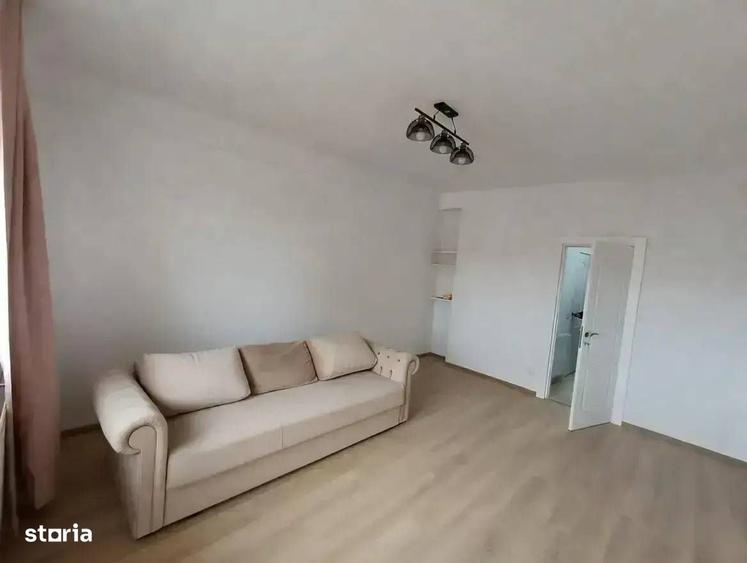 Apartament cu 3 camere în Universitate