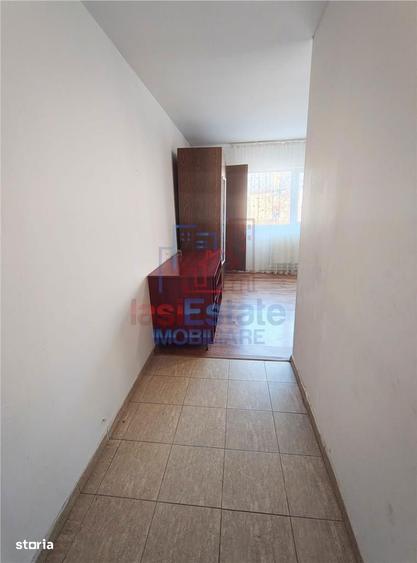 Garsonieră decomandată, mobilată în Frumoasa