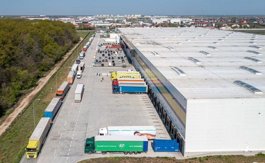 Spațiu industrial, de 280,000 mp, în Nord