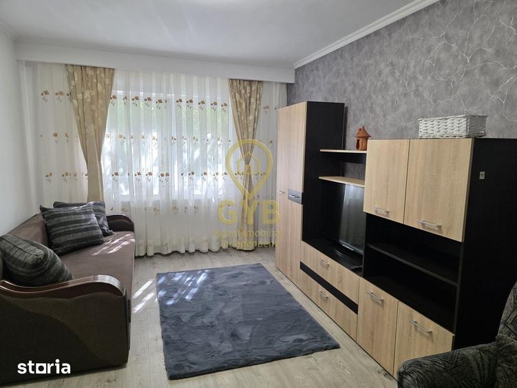 Apartament cu 2 camere decomandat în Decebal