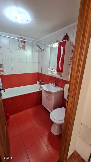 2 camere / 1982/ 12 min Metrou/ Centrala proprie - 1