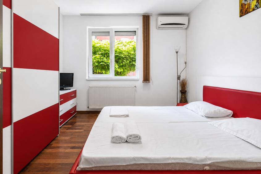 Apartament cu 2 camere decomandat în Giroc