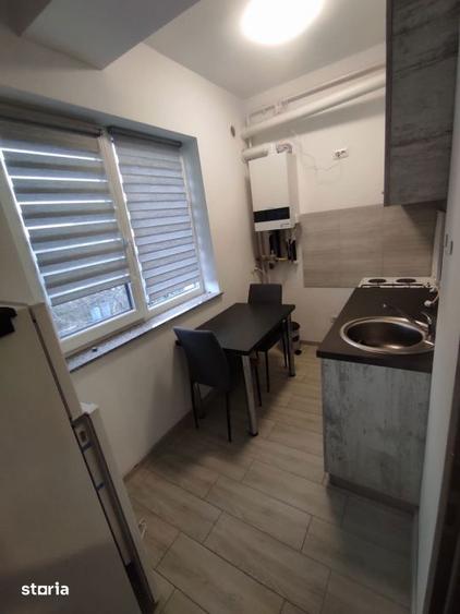 Apartament cu 2 camere, mobilat în Siloz