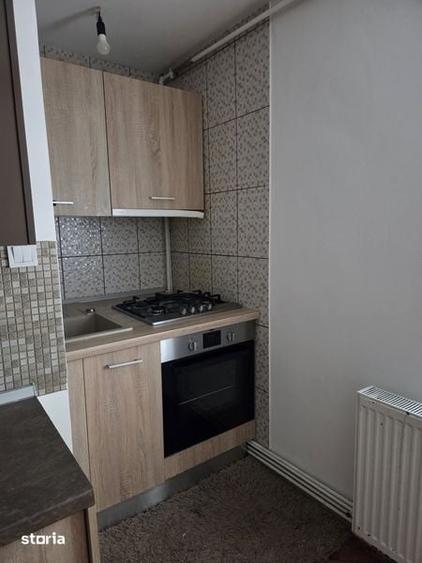 Apartament cu 3 camere în Soarelui