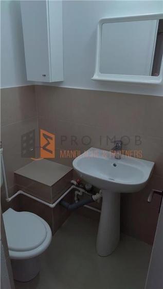 Apartament cu 3 camere decomandat, mobilat în Unirii Sud