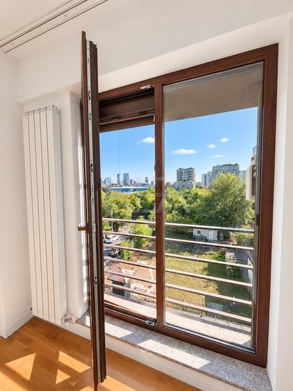 Apartament cu 3 camere decomandat, mobilat în Aviației