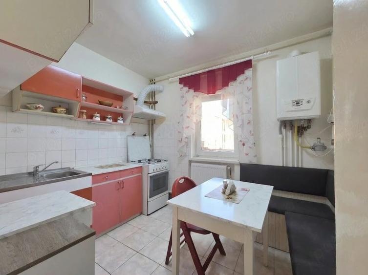 Apartament cu 2 camere decomandat în Micălaca