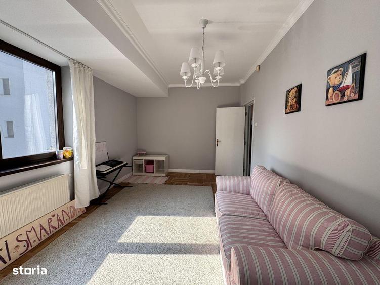 Casă cu 4 camere cu Teren 50 Mp în Aviației