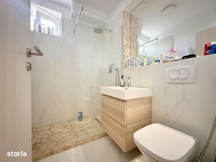Apartament cu 3 camere decomandat în Punctele Cardinale