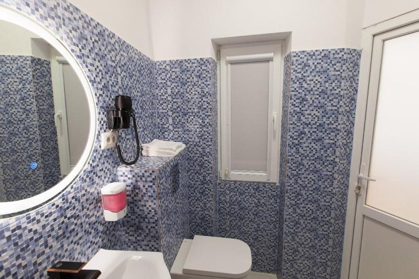 Apartament 3 camere 2 bai ultracentral Accept BTC sau ETH - 8