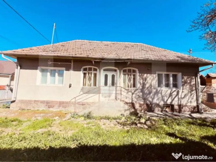 Casă cu 2 camere cu Teren 793 Mp în Bodoc