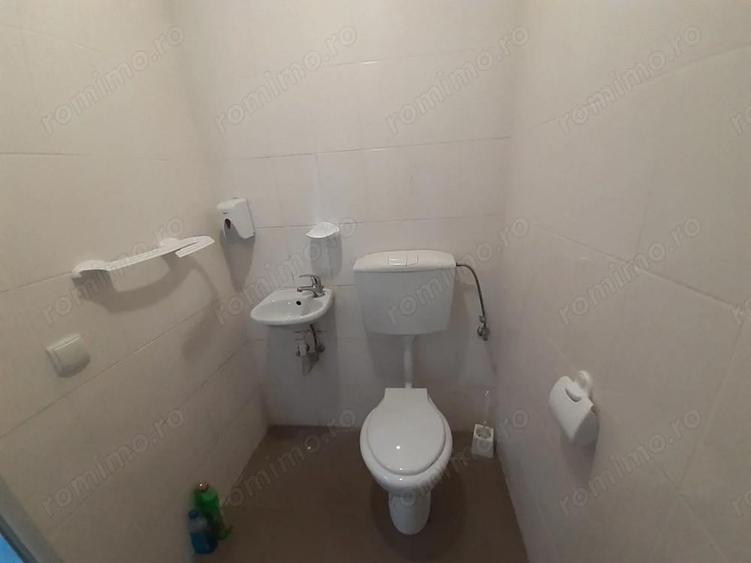 Spațiu comercial, de 940 mp, în Theodor Pallady