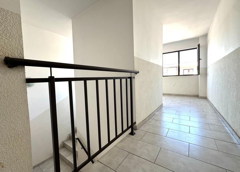 Apartament cu 3 camere în Metalurgiei