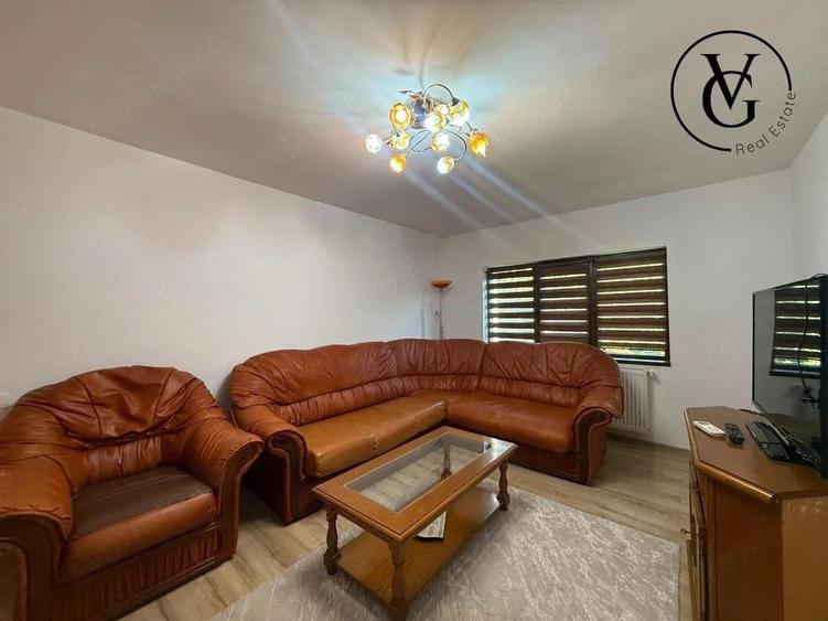 Apartament cu 3 camere decomandat în Faleza Nord