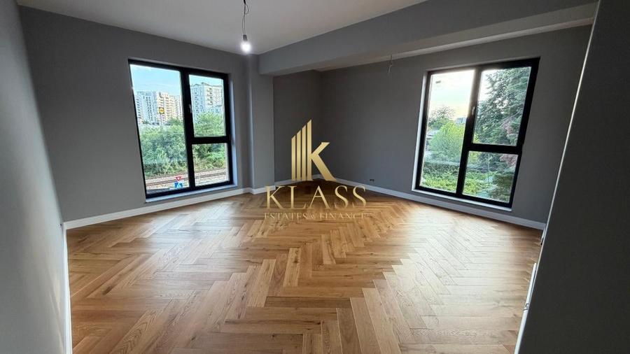 Apartament cu 3 camere decomandat, mobilat în Aviației